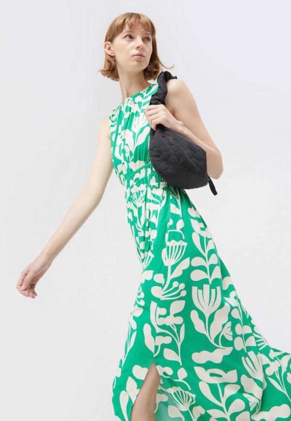 6111E913-928D-4918-A224-D59B5263275F